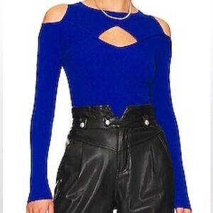 Long sleeve blue Steve Madden Xs